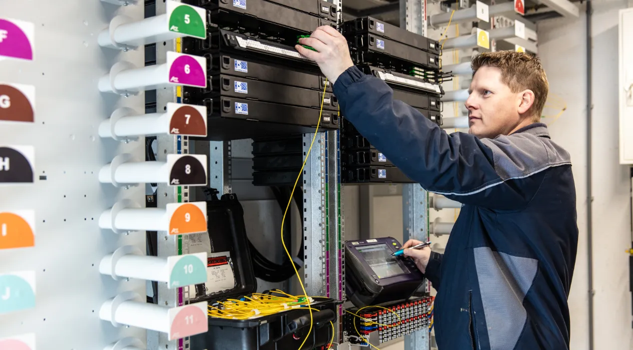 Servicemonteur glasvezel voor recreatie - VIB Netwerken